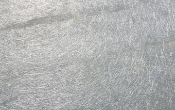 Ysceifiog laminate fibreglass or shingles?